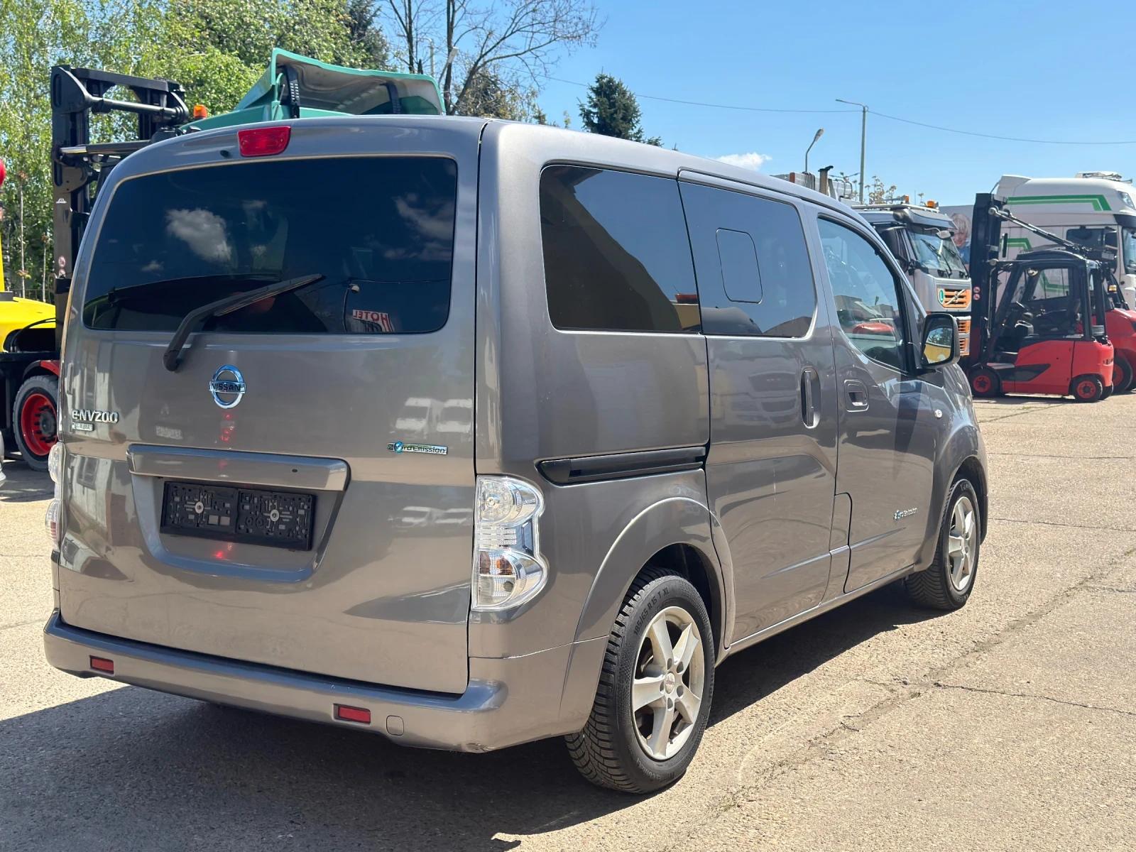 Nissan e-NV200 2016 thumbnail 3