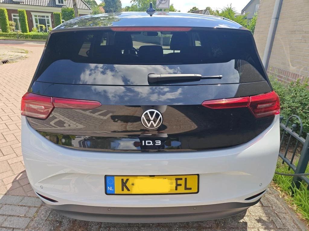 Volkswagen ID.3 2020 thumbnail 5