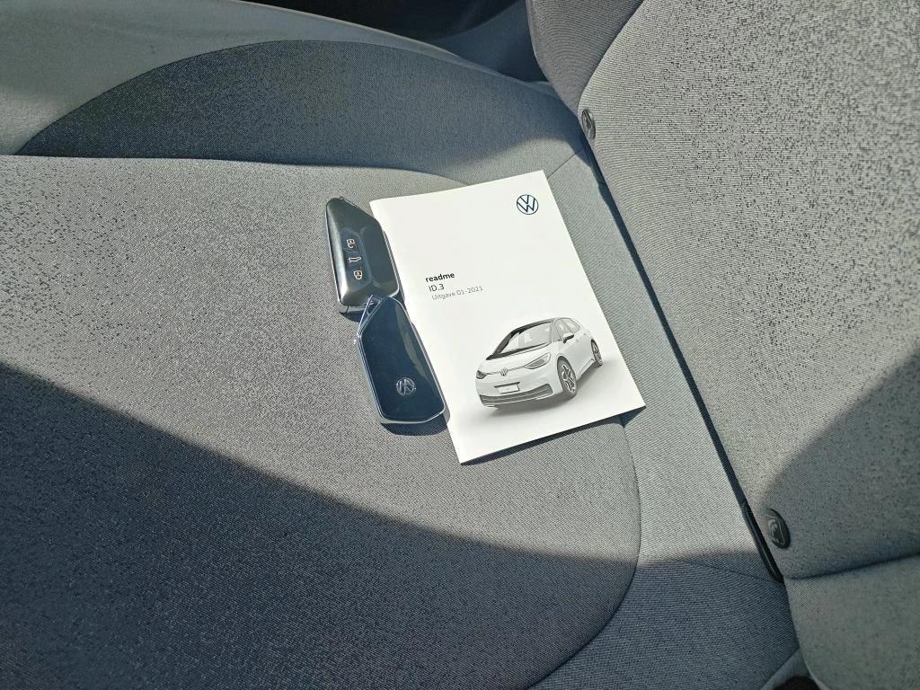Volkswagen ID.3 2020 thumbnail 12