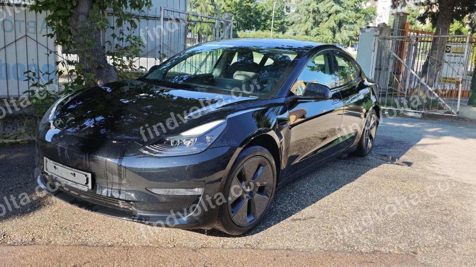 Tesla Model 3 2020 1
