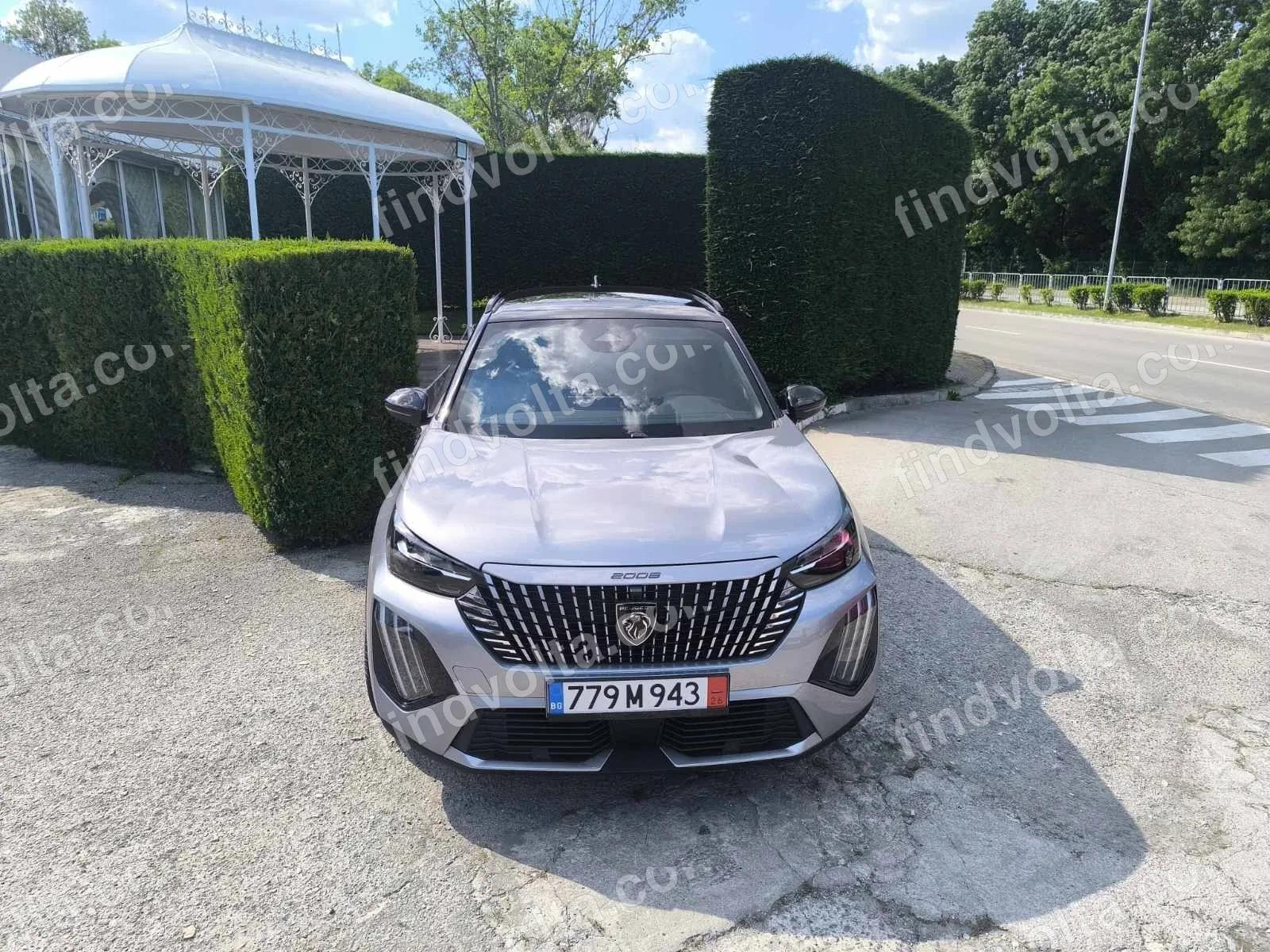 Peugeot e-2008 2025 2